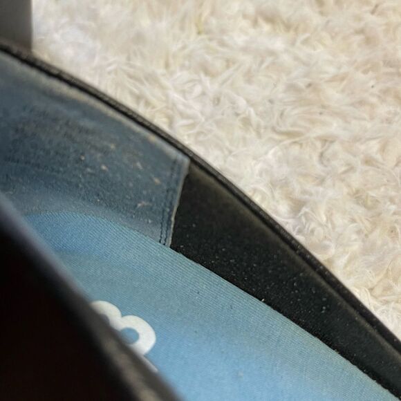 Betabrand All Weather Leather Black & White piping slip on wedge shoes SZ9 - Picture 11 of 11